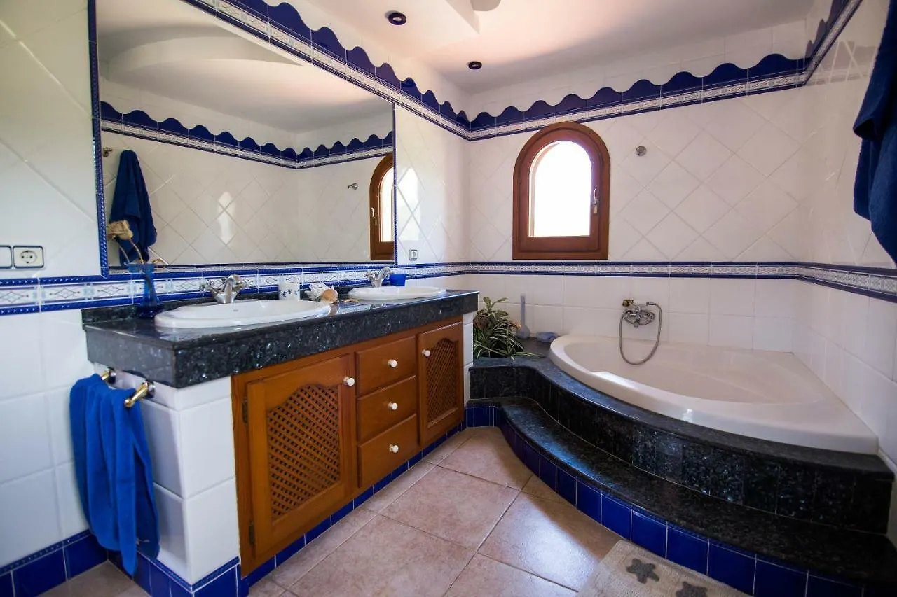Villa Ca Na Vinya Cala Tarida